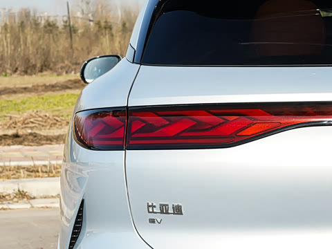 2025�� EV 670KM�����״�������