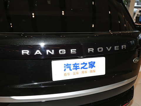 2026�� 3.0 L6 400PS AB�����