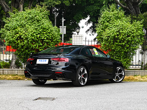 2024�� RS 5 2.9T Coupe ȼ���