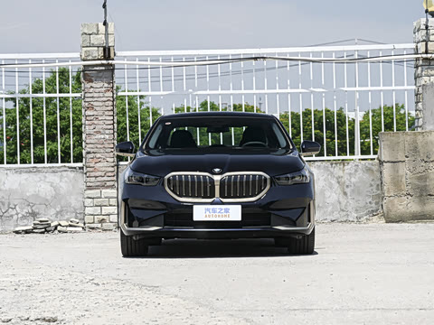 2026�� �Ŀ� 530Li ������ ������װ