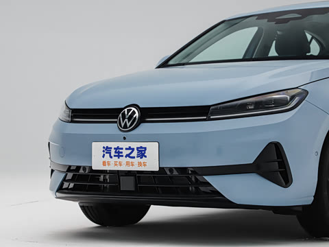 2026�� S 300TSI ������