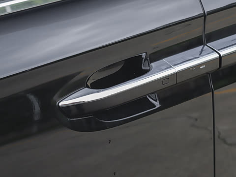 2027�� PHEV �ھ���