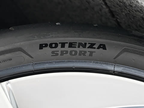 2026�� 3.9T V8 ��׼��