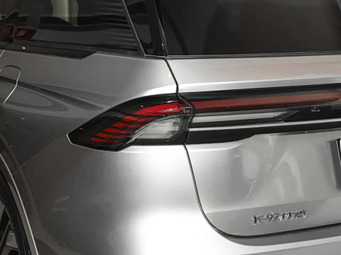 2025�� 2.0T ������ͳ�춯��