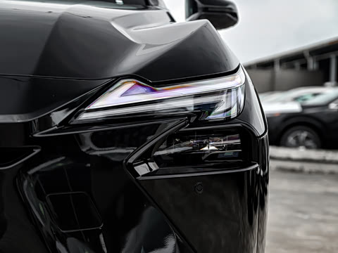 2026�� 300h