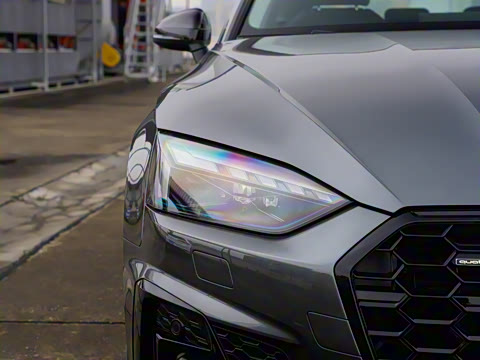 2025�� Sportback ��ذ� 40 TFSI quattro ����������