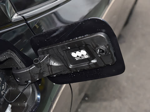 2026�� �Ŀ� 530Li ������ M�˶���װ