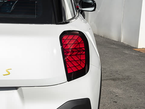 2025�� SE ������