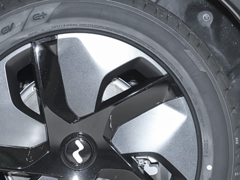 2025�� 60kWh ������