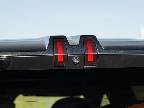 2025�� DM 215KM�����״��콢��