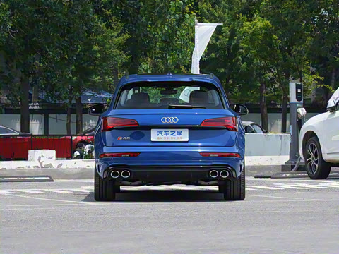 2024�� 3.0 TFSI quattro