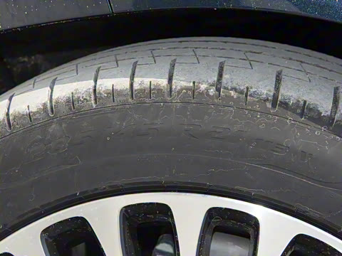 2025�� ���� Ultra�� 100kWh 6����