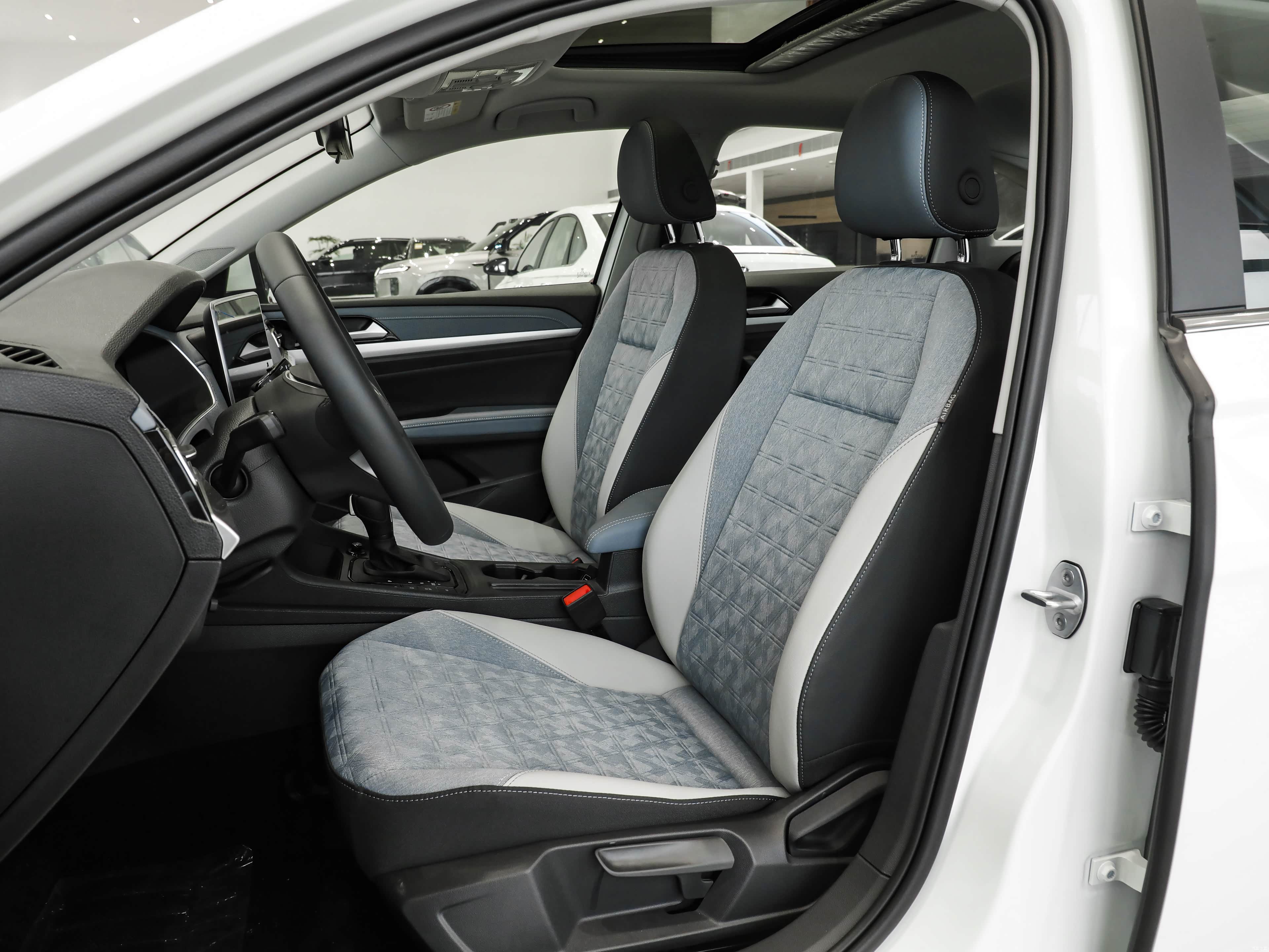 Volkswagen Lavida, миниатюра 20