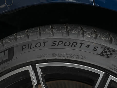 2026�� M3���а� M xDrive ������