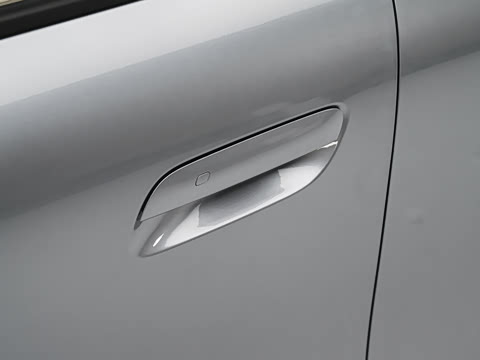 2026�� Pro 403km �콢��