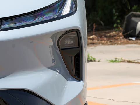 2026�� 535 MAX+�����