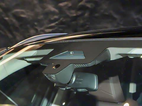 2025�� sDrive25Li X�����װ