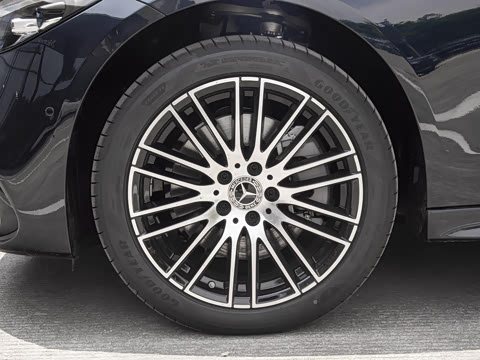 2026�� �Ŀ� C 260 L �˶��ر��