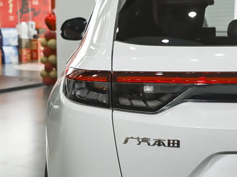 2026�� 1.5L CVT��Ӣ��