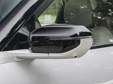 2027�� 1.5L ������