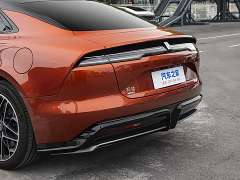 2026�� PHEV ����������