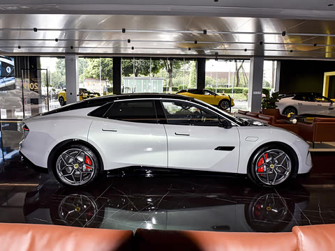 2025�� 600 ������