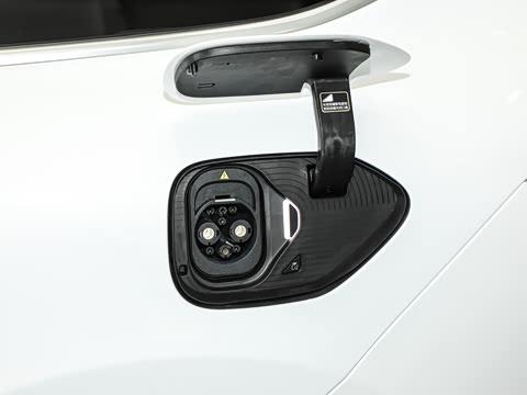 2025�� 100kWh Touring