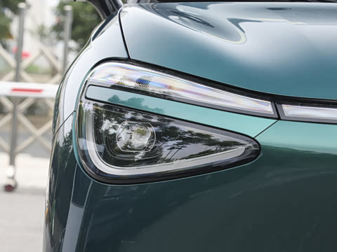 2026�� ��Ȥ�� 305 Ultra