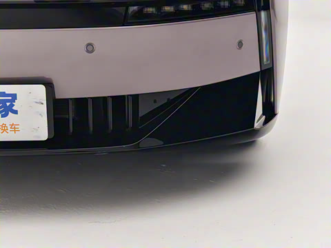 2025�� 750 ���������� Ultra