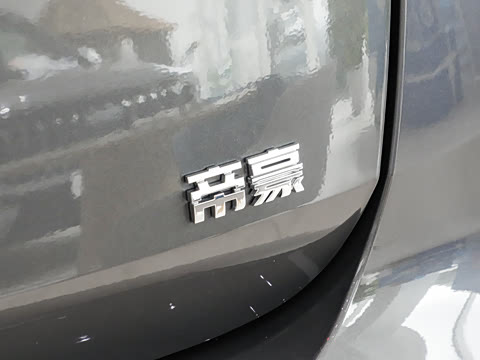 2027�� ���� 1.5L CVT������