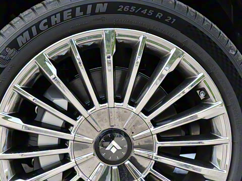 2025�� �Ŀ� 350 Max���������״��