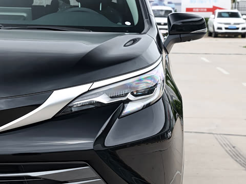 2027�� 2.5L ˫��������������