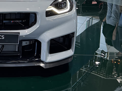 2025�� M2 CS