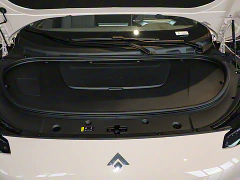 2025�� 710 Max��