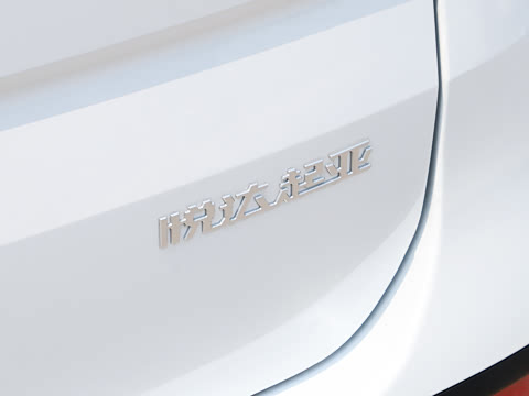 2026�� 2.0T �콢��