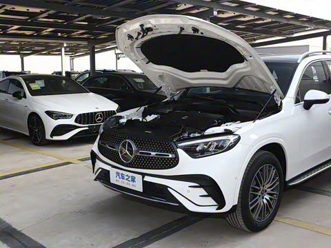 2026�� GLC 300 L 4MATIC ������ 5��