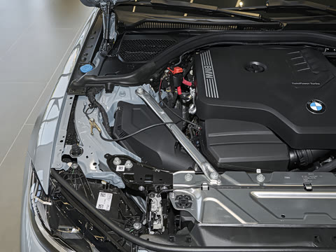2026�� 430i Gran Coupe M�˶���ҹ��װ