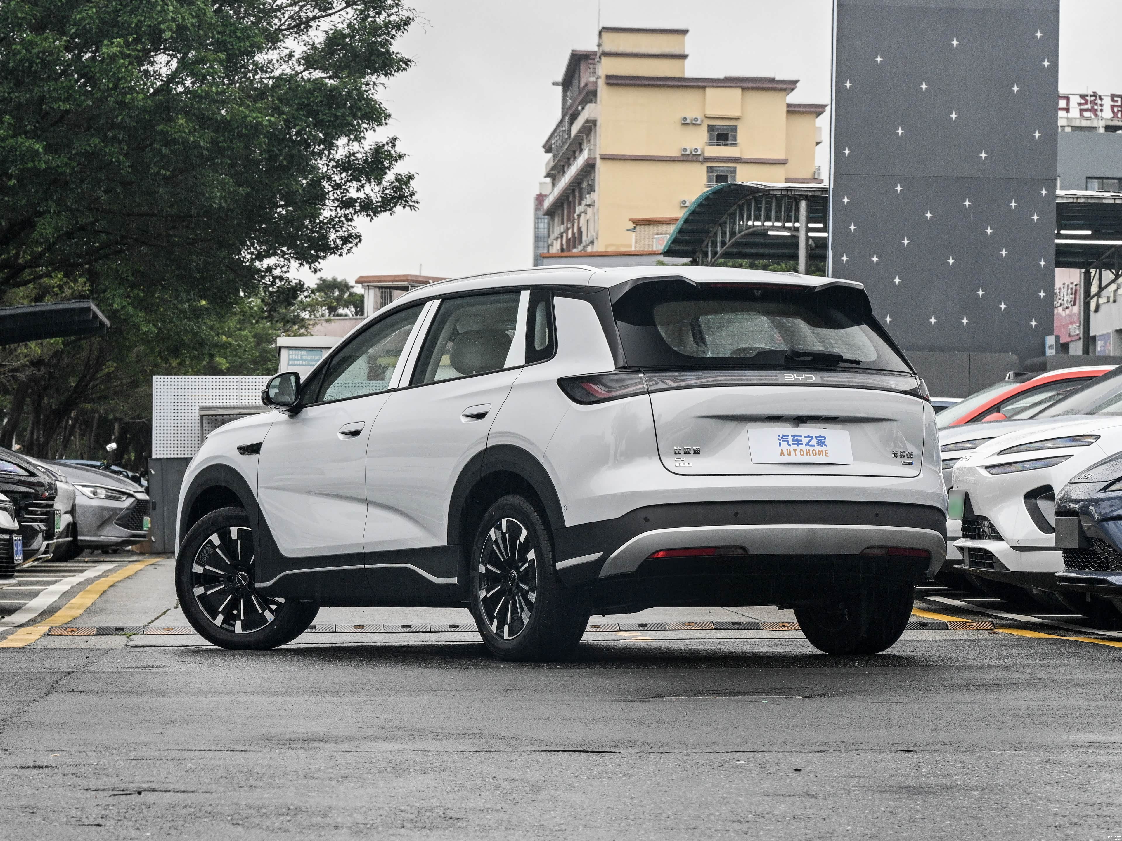 BYD 05 EV, миниатюра 5