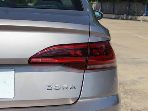 2025�� �Ŀ� 200TSI DSG���е�����