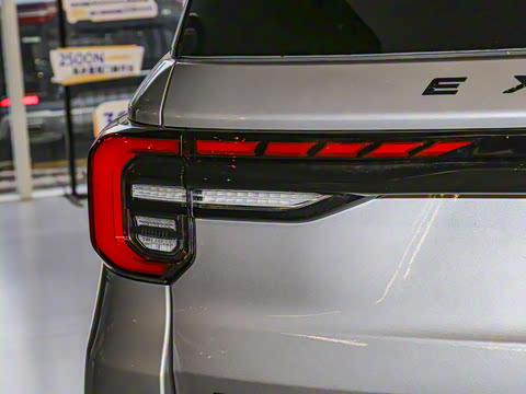 2025�� 2.3T EcoBoost ���ش�Խ�� 5��