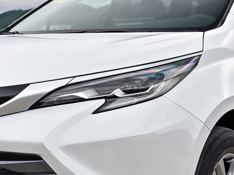 2027�� 2.5L ˫����������