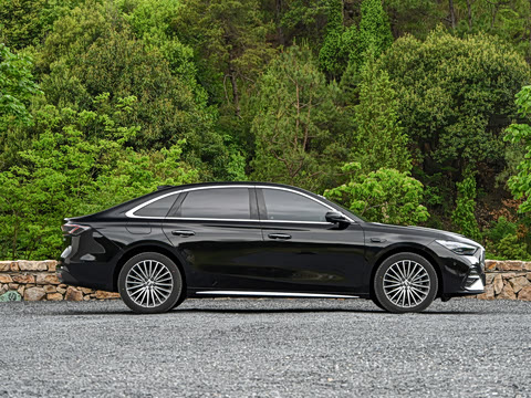 2026�� 220km ������ҫ��
