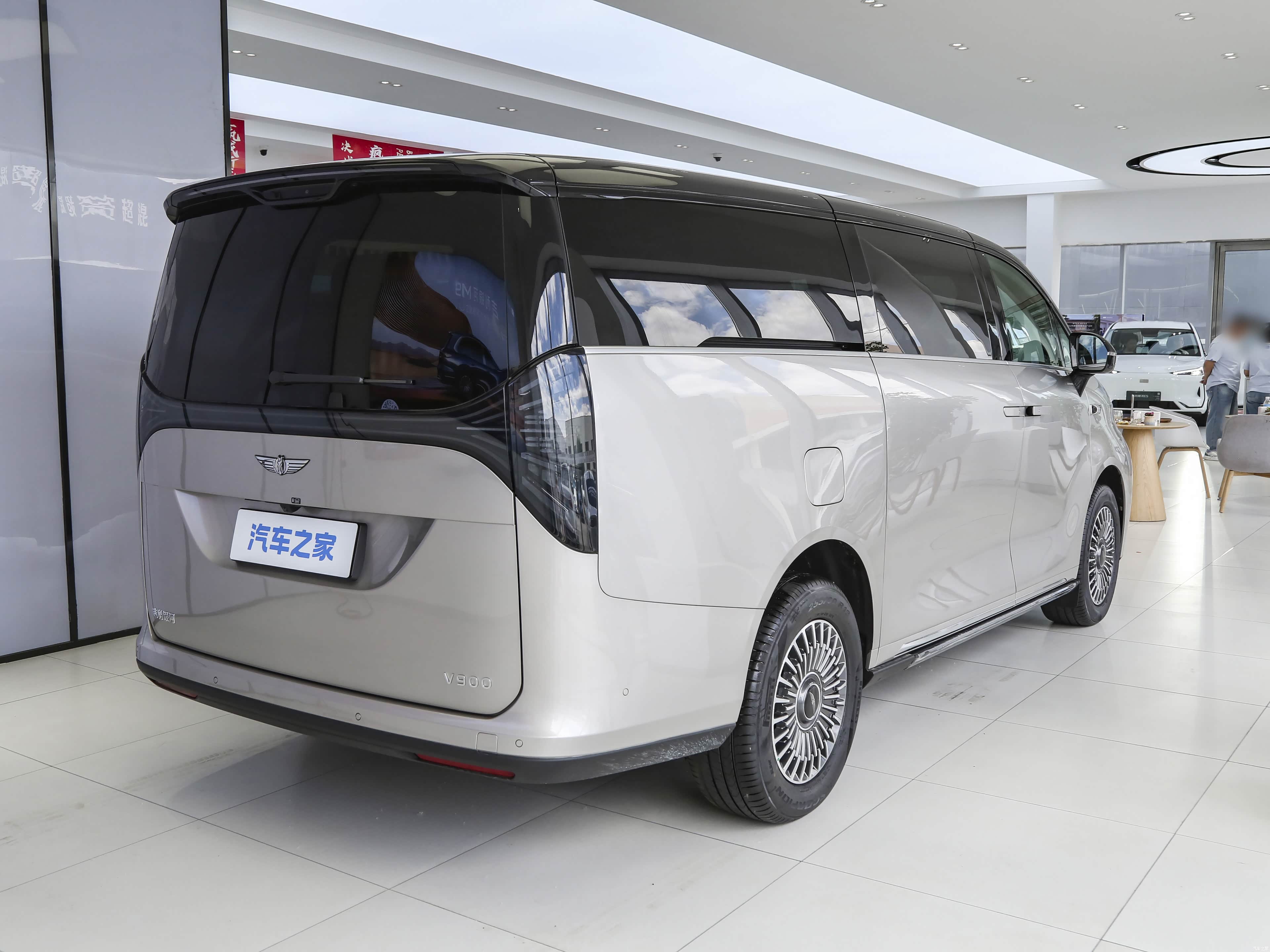 Geely V900, миниатюра 7