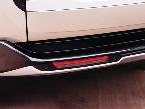 2026�� 3.0 L6 400PS AB�����