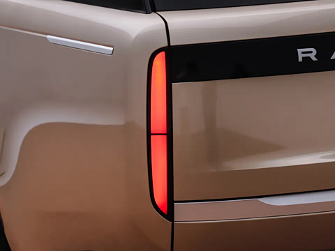 2026�� 3.0 L6 400PS AB�����