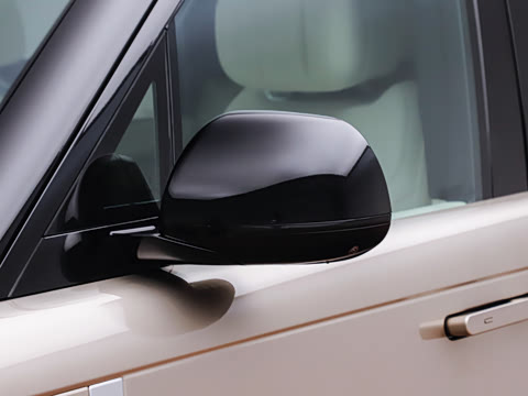 2026�� 3.0 L6 400PS AB�����