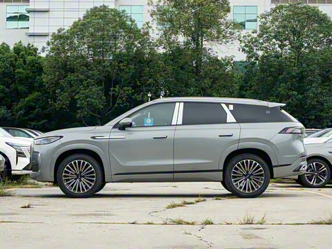 2026�� 2.0T ˫�������������