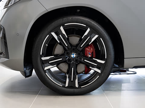 2026�� M50 xDrive