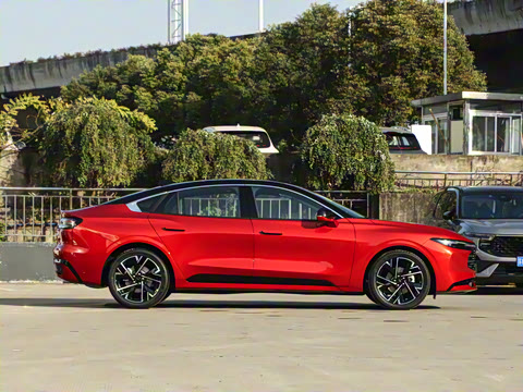 2026  2.0T  EcoBoost  