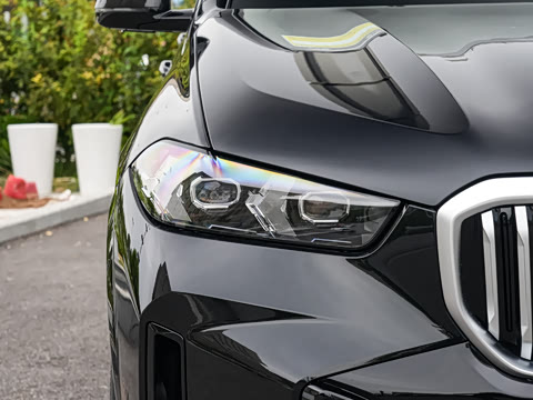 2025 xDrive 30Li M˶ҹװ